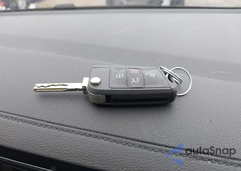 2023 Volkswagen Jetta 1.5T Sport z USA, uszkodzony, nr VIN 3VWBM7BU1PM016282